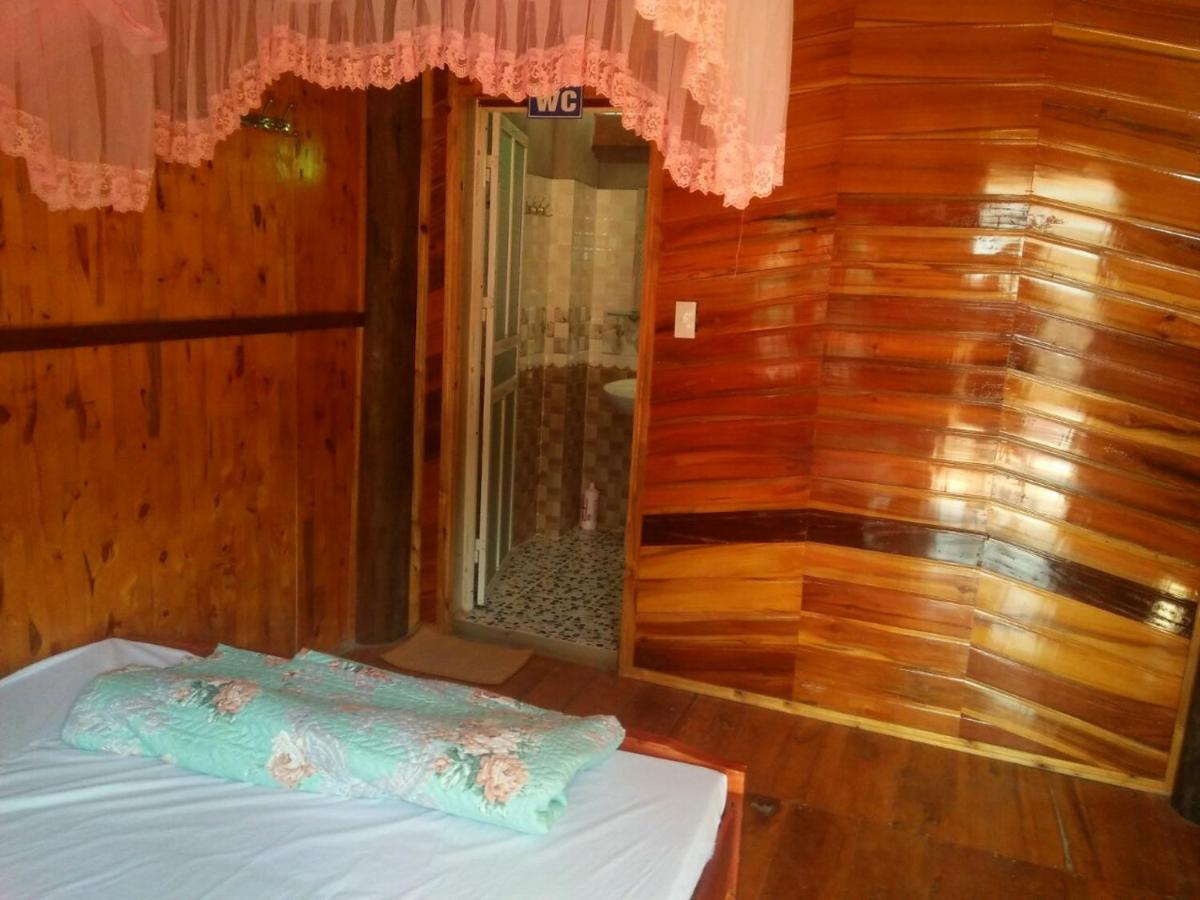 Tran Xuan Homestay Ba Be Village Екстер'єр фото