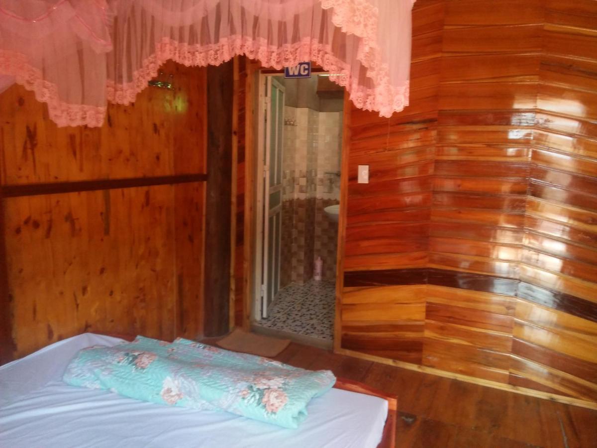 Tran Xuan Homestay Ba Be Village Екстер'єр фото